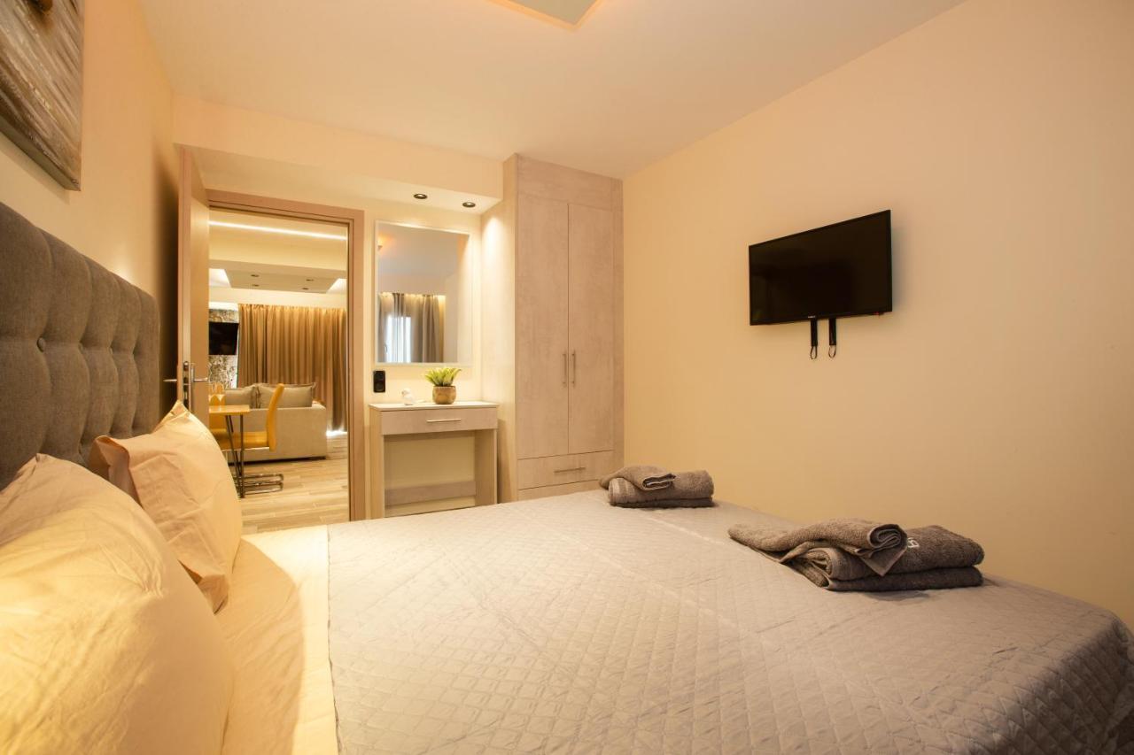 Hébergement de vacances Black Rocks Family, Luxury Seafront Maisonette